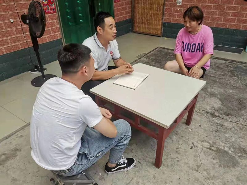 博農(nóng)乳業(yè)黨支部扎實開展“入戶訪民情、我來辦實事”活動